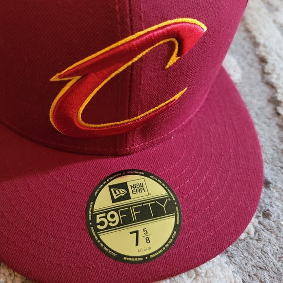 New Era Cleveland Cavaliers 59Fifty NBA Cap Fitted 7 5/8 New Cavs - Picture 2 of 6